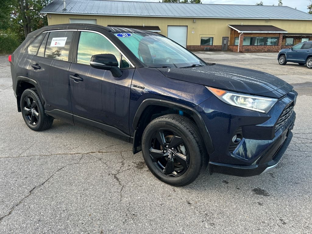 2020 Toyota RAV4 Hybrid XSE photo 3