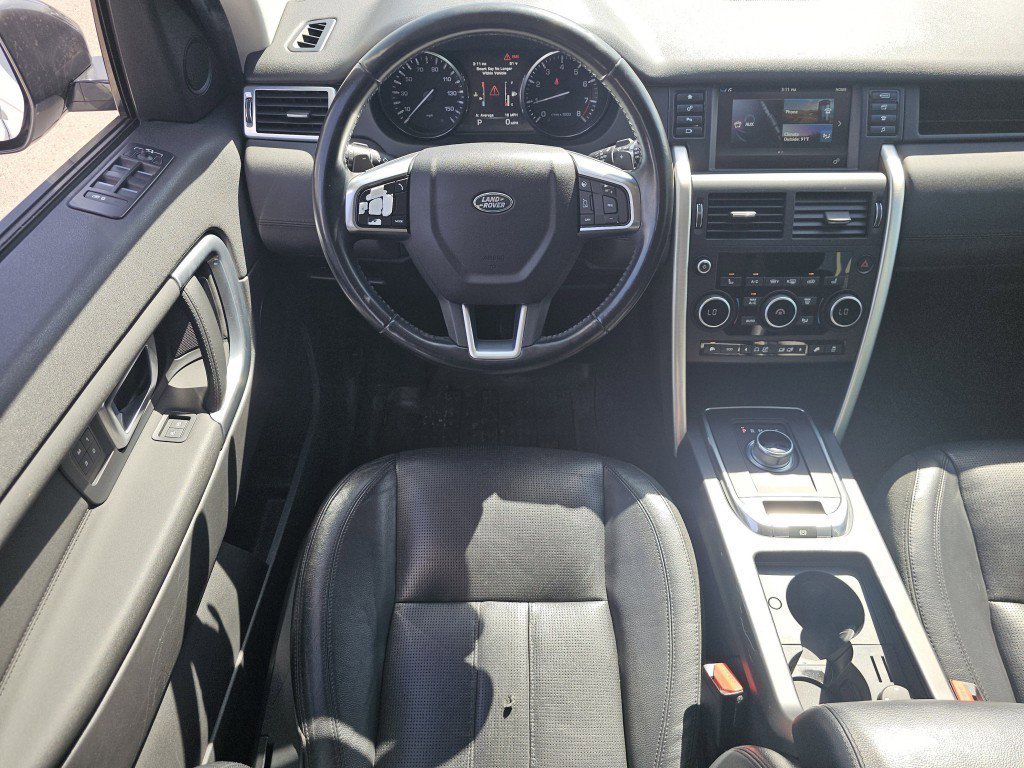 2016 Land Rover Discovery Sport HSE photo 4