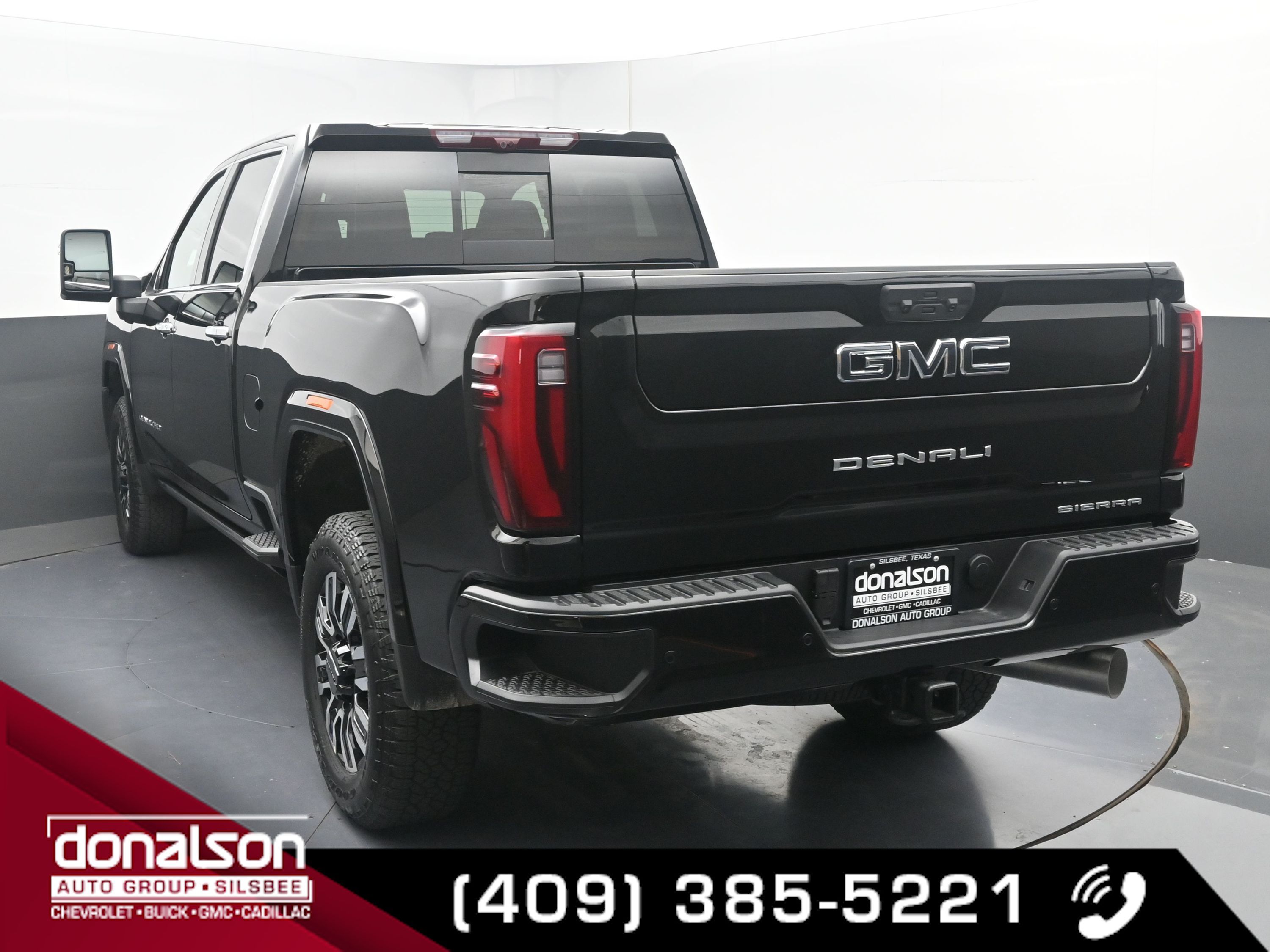 2025 Gmc Sierra HD Denali Ultimate photo 3
