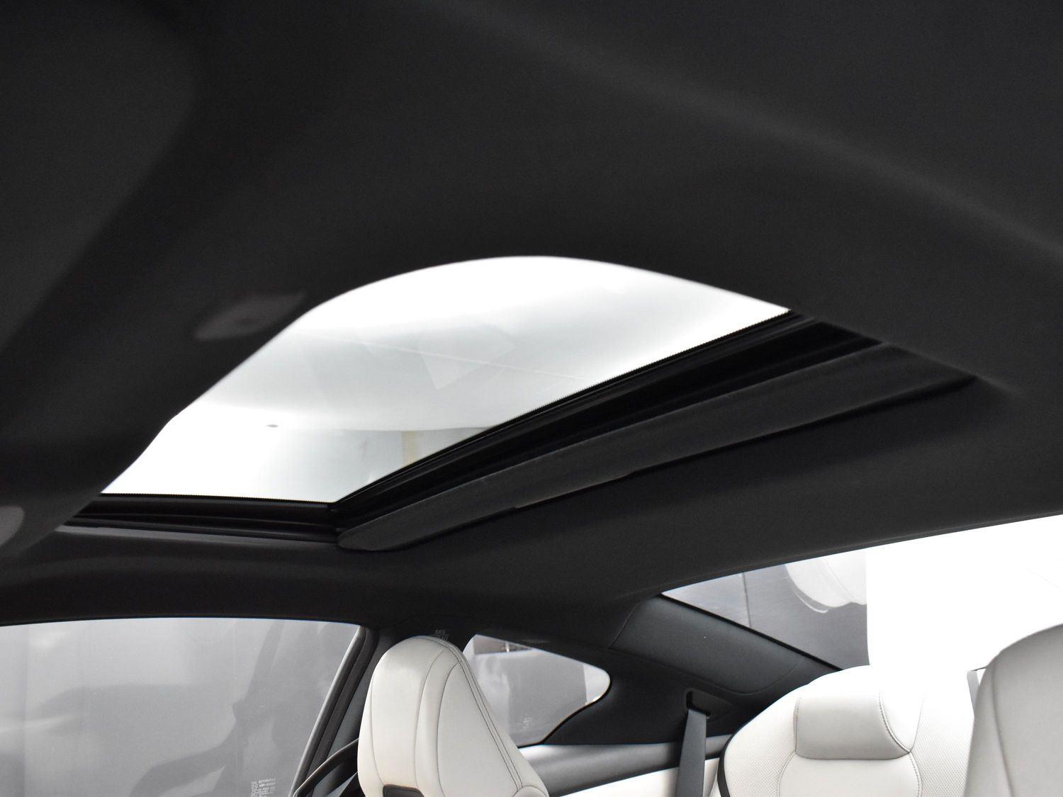 2021 Infiniti Q60 3.0t Luxe photo 24