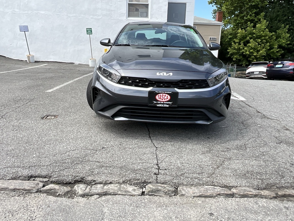 2023 Kia Forte LXS photo 7
