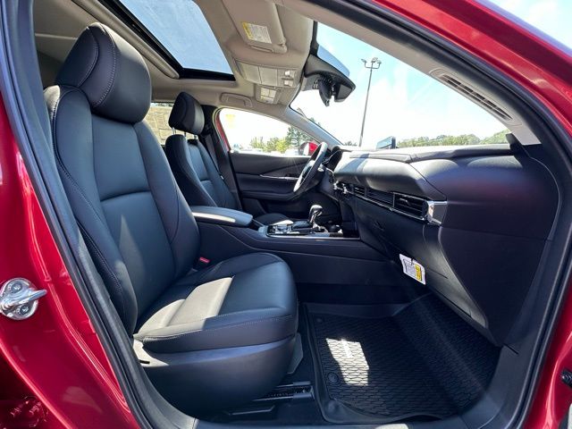 2025 Mazda CX-30 2.5 S Preferred photo 31