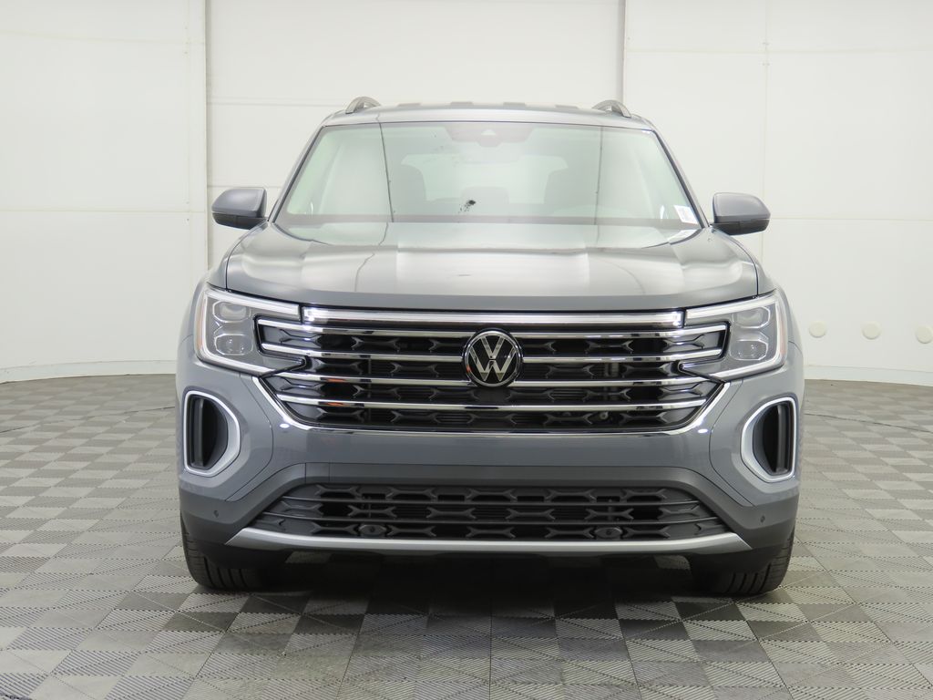 2026 Volkswagen Atlas SE Technology photo 2