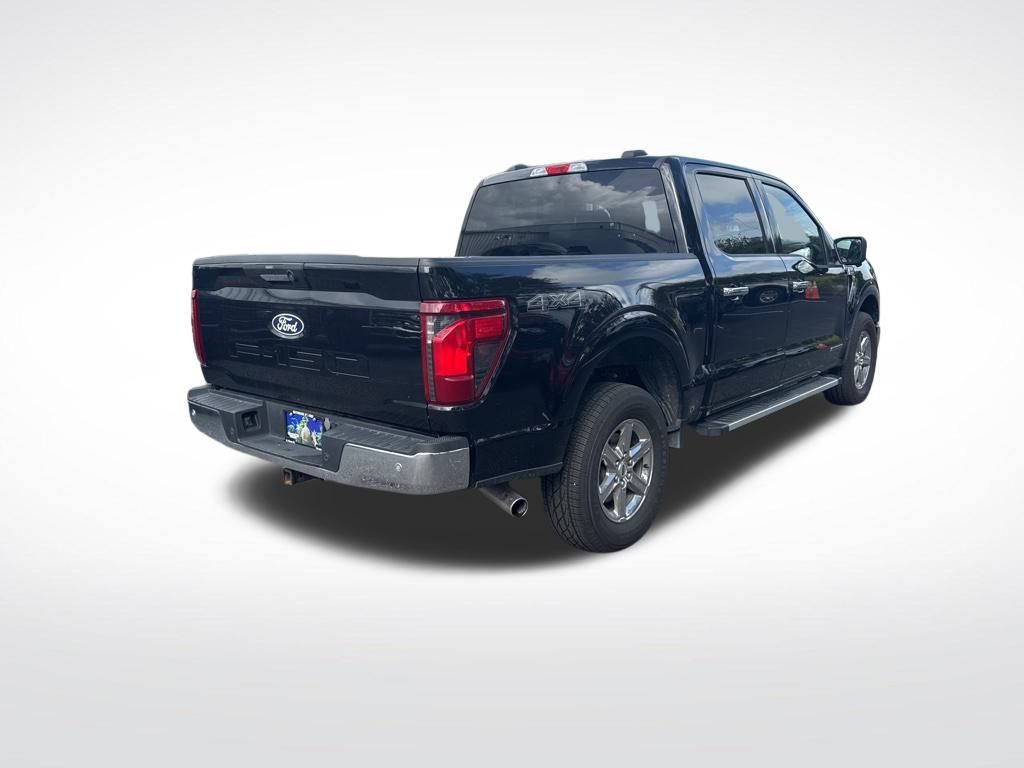 2024 Ford F-150 XLT photo 2