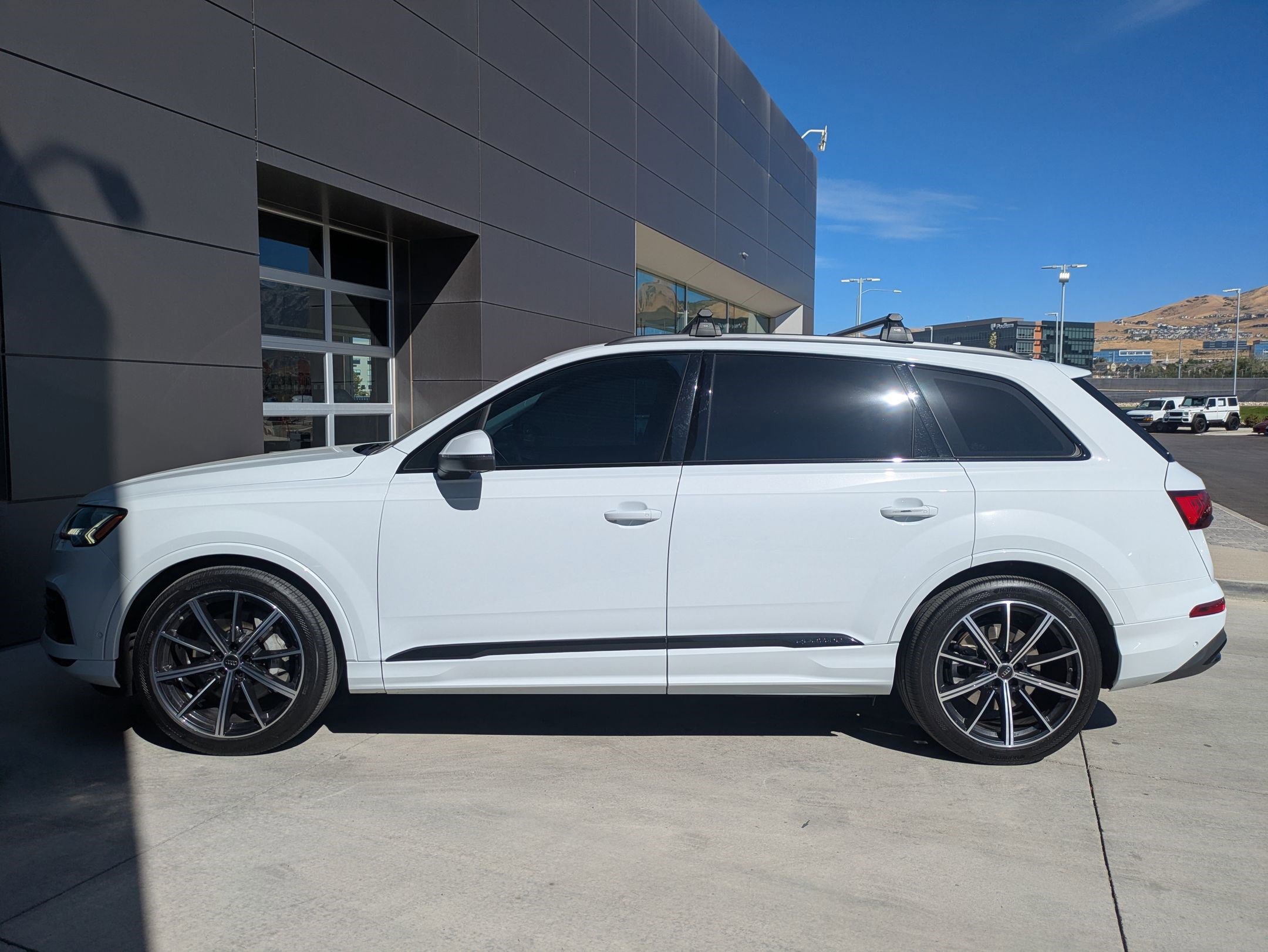 2023 Audi Q7 Prestige photo 9