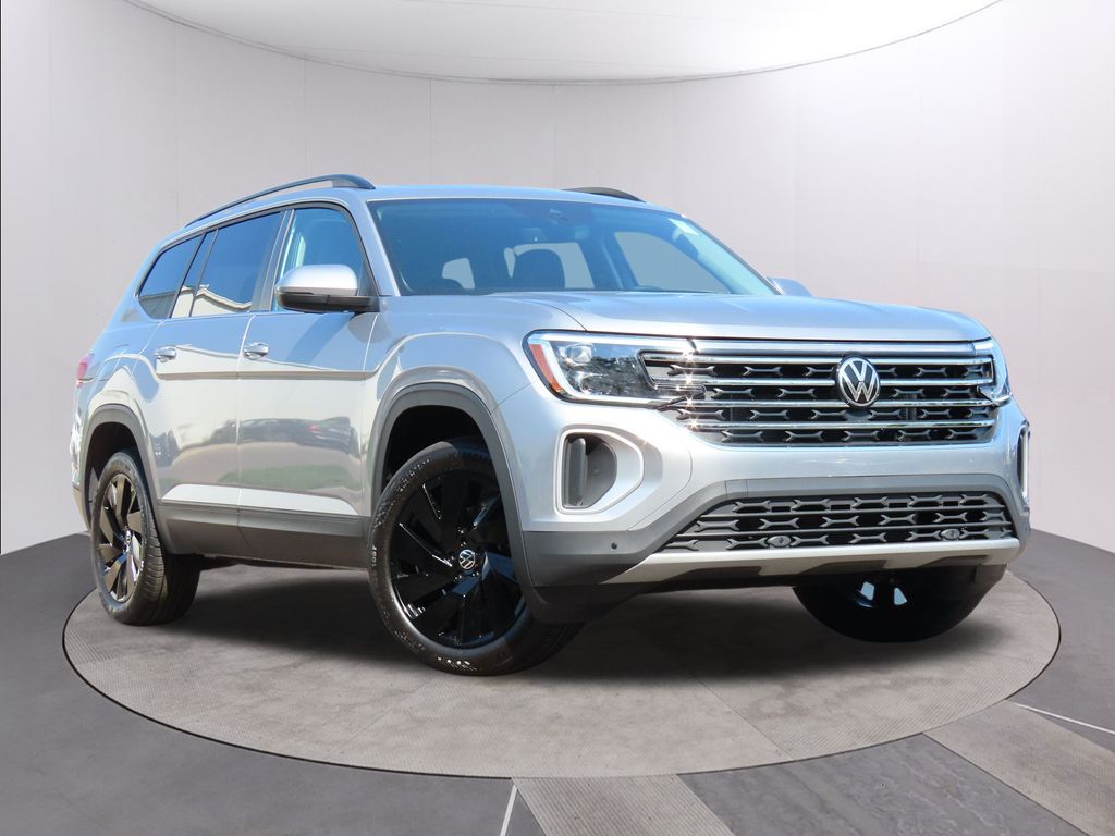 2025 Volkswagen Atlas SE Technology photo 2