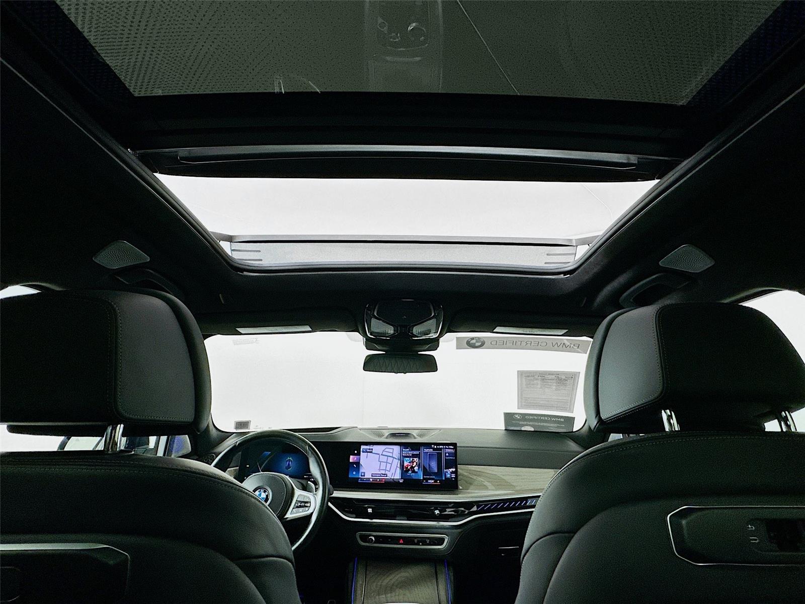 2023 Bmw X7 M60i photo 23