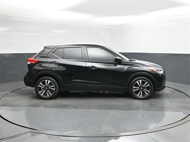 2019 Nissan Kicks SV photo 25