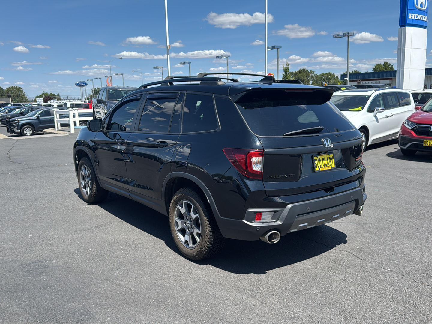2022 Honda Passport TrailSport photo 3