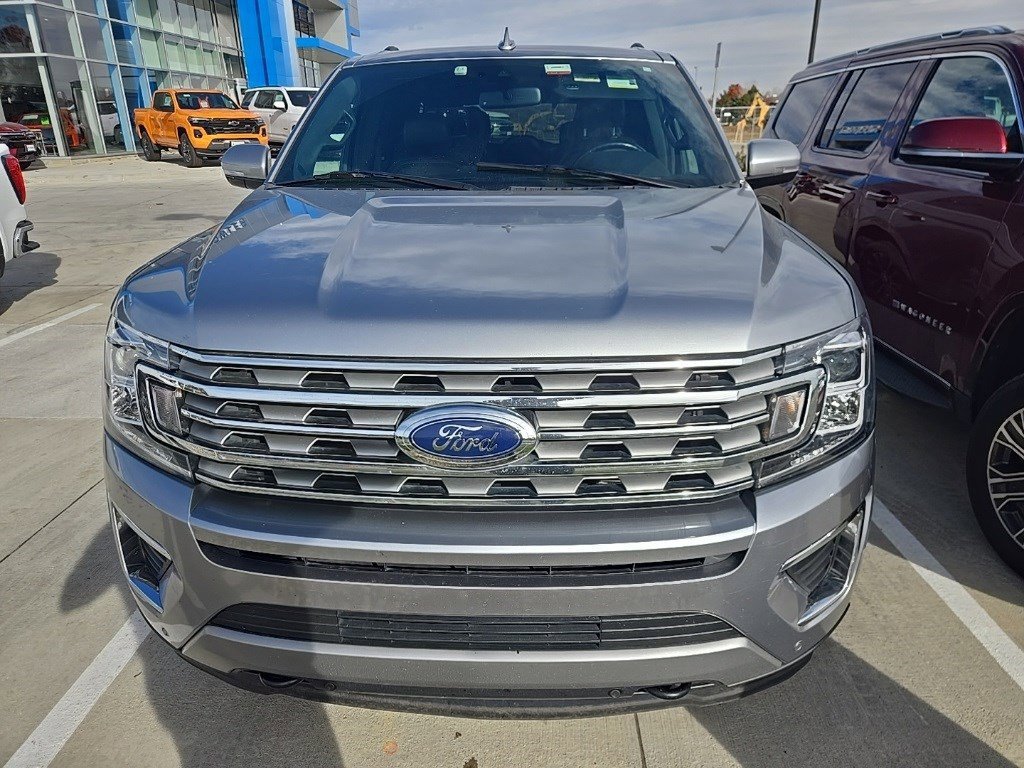 2021 Ford Expedition Limited photo 2