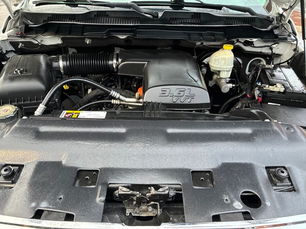 2016 Ram 1500 Express photo 20