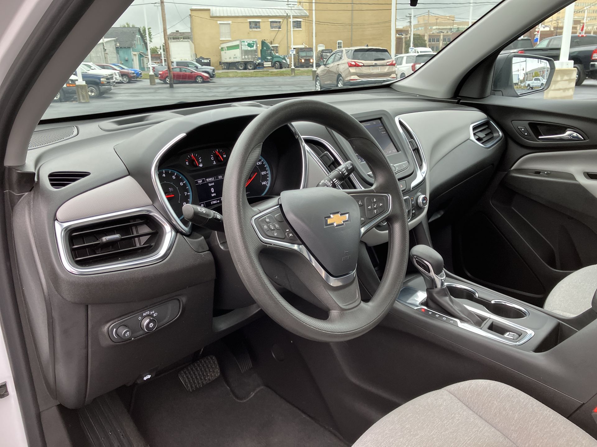 2024 Chevrolet Equinox LS photo 20
