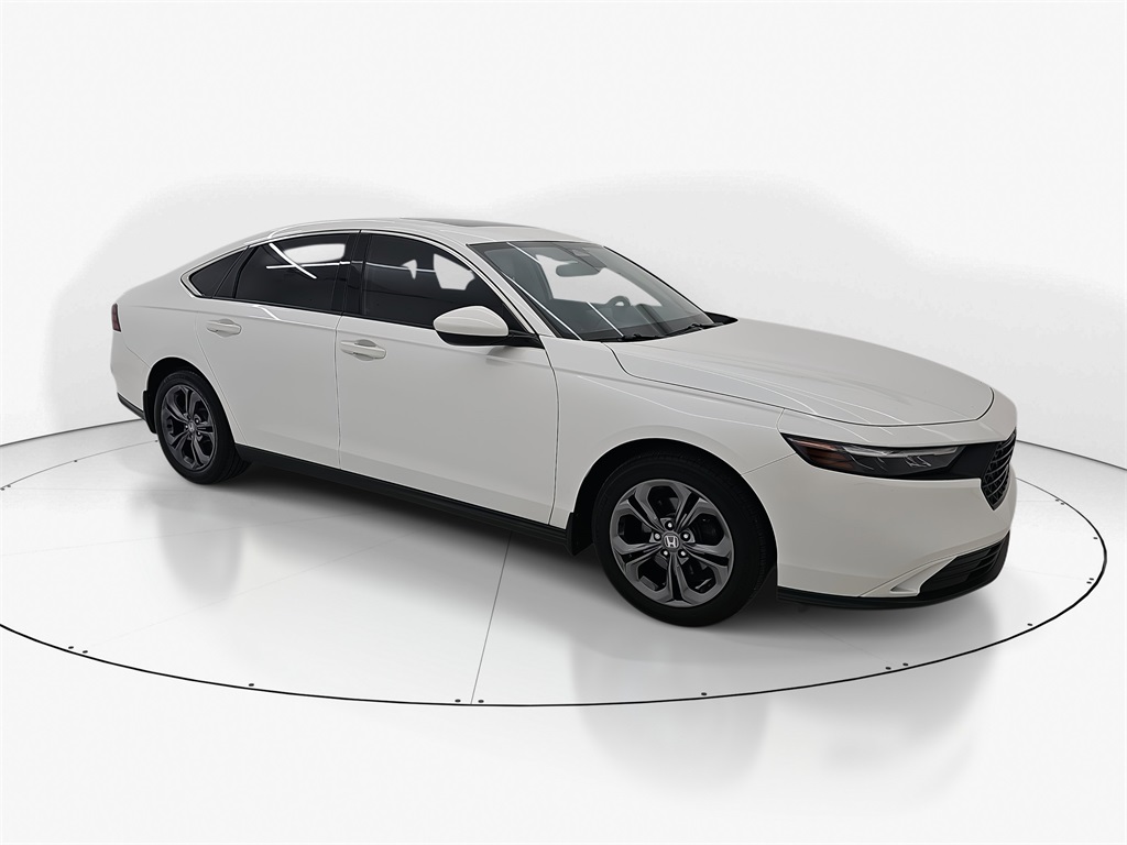 2023 Honda Accord EX photo 4