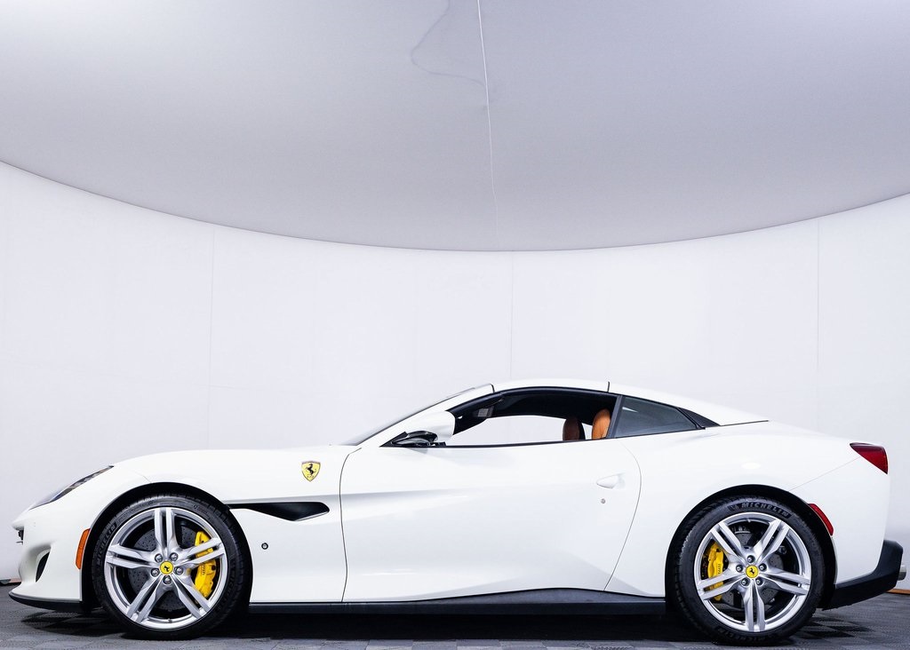 Certified Used 2020 Bianco Avus Ferrari Base image 7