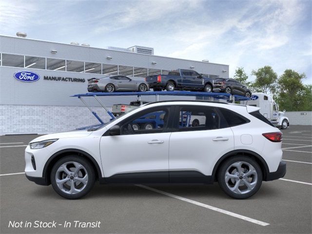 2025 Ford Escape ST-Line photo 3