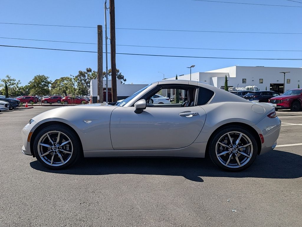 2023 Mazda MX-5 Miata RF Miata Grand Touring photo 8