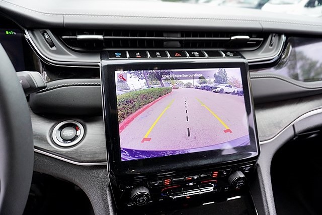 Used 2022 Brown Jeep 4xe image 29