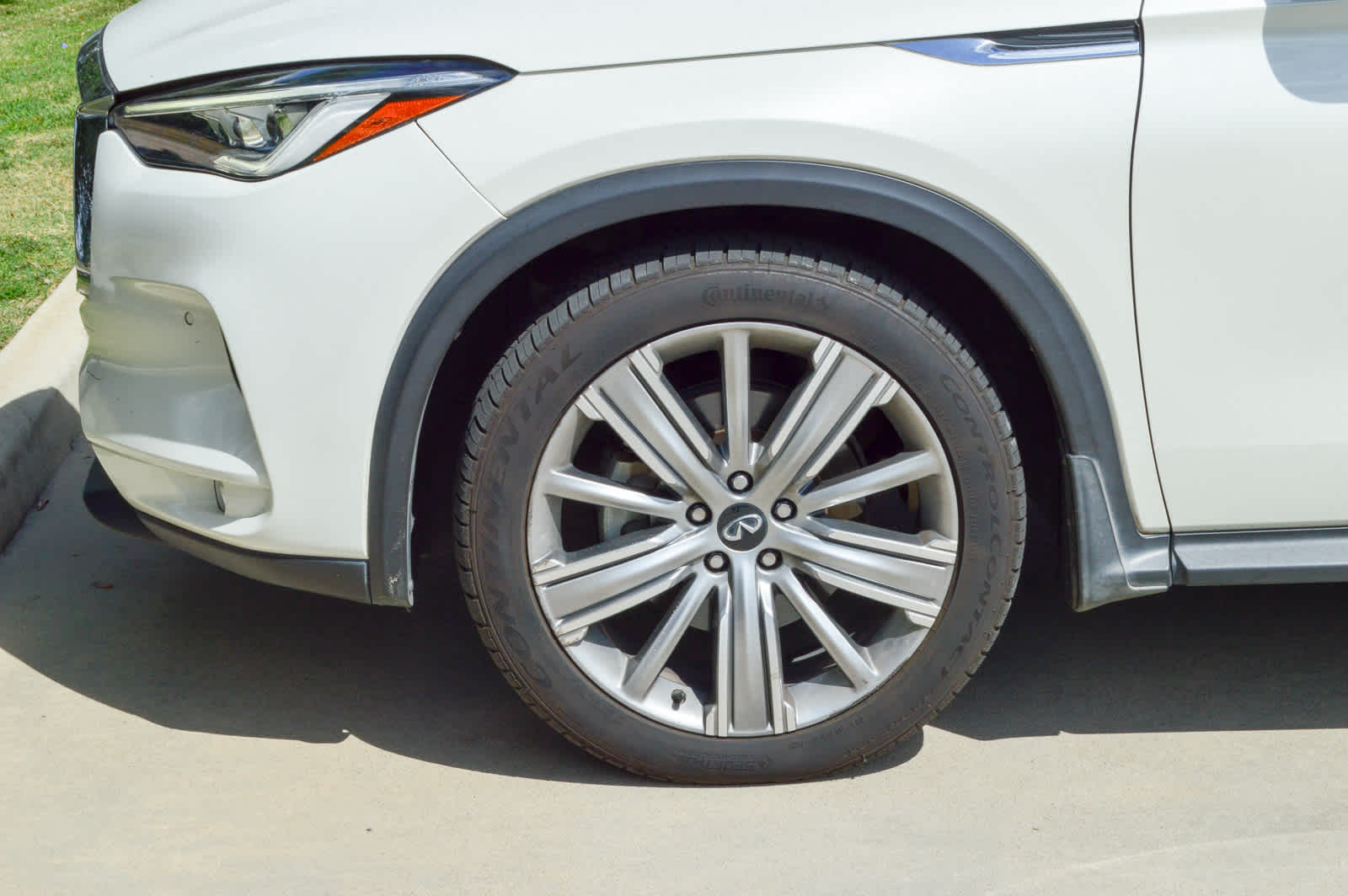 2021 Infiniti QX50 Sensory photo 7