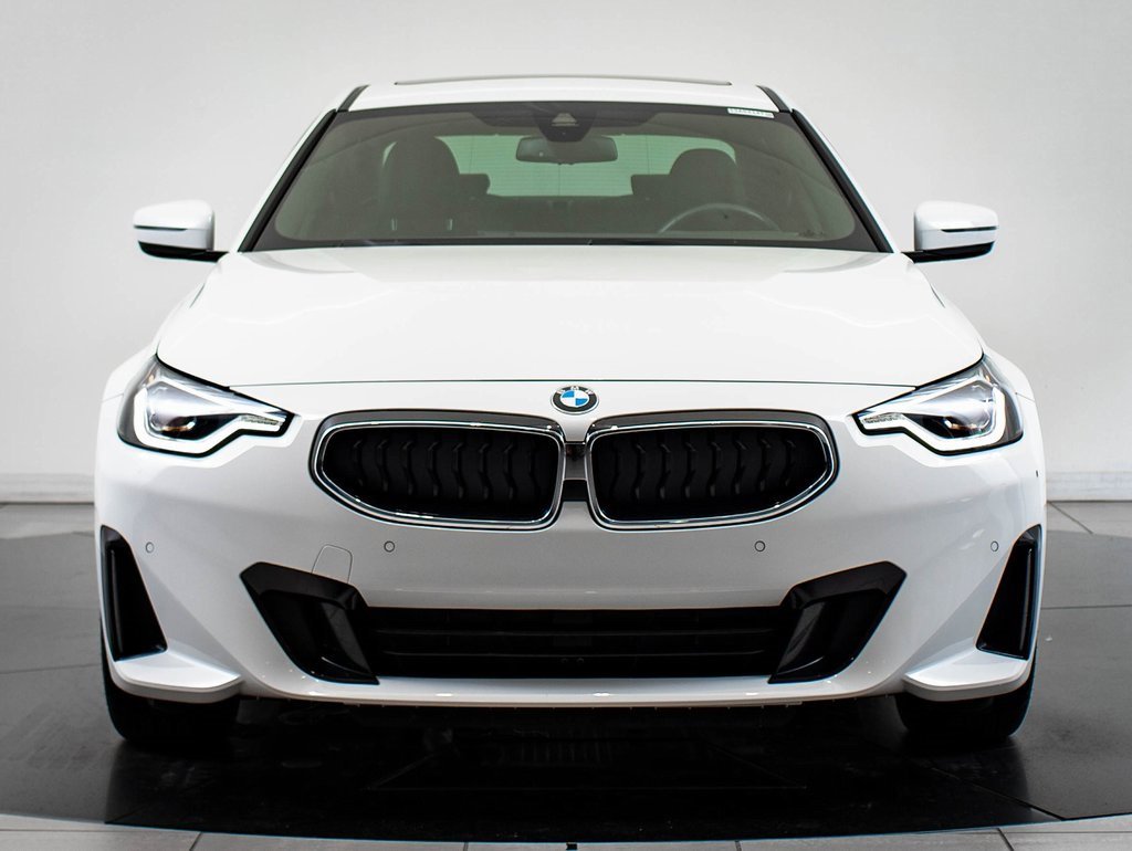 2023 Bmw 230i 2-Series photo 2