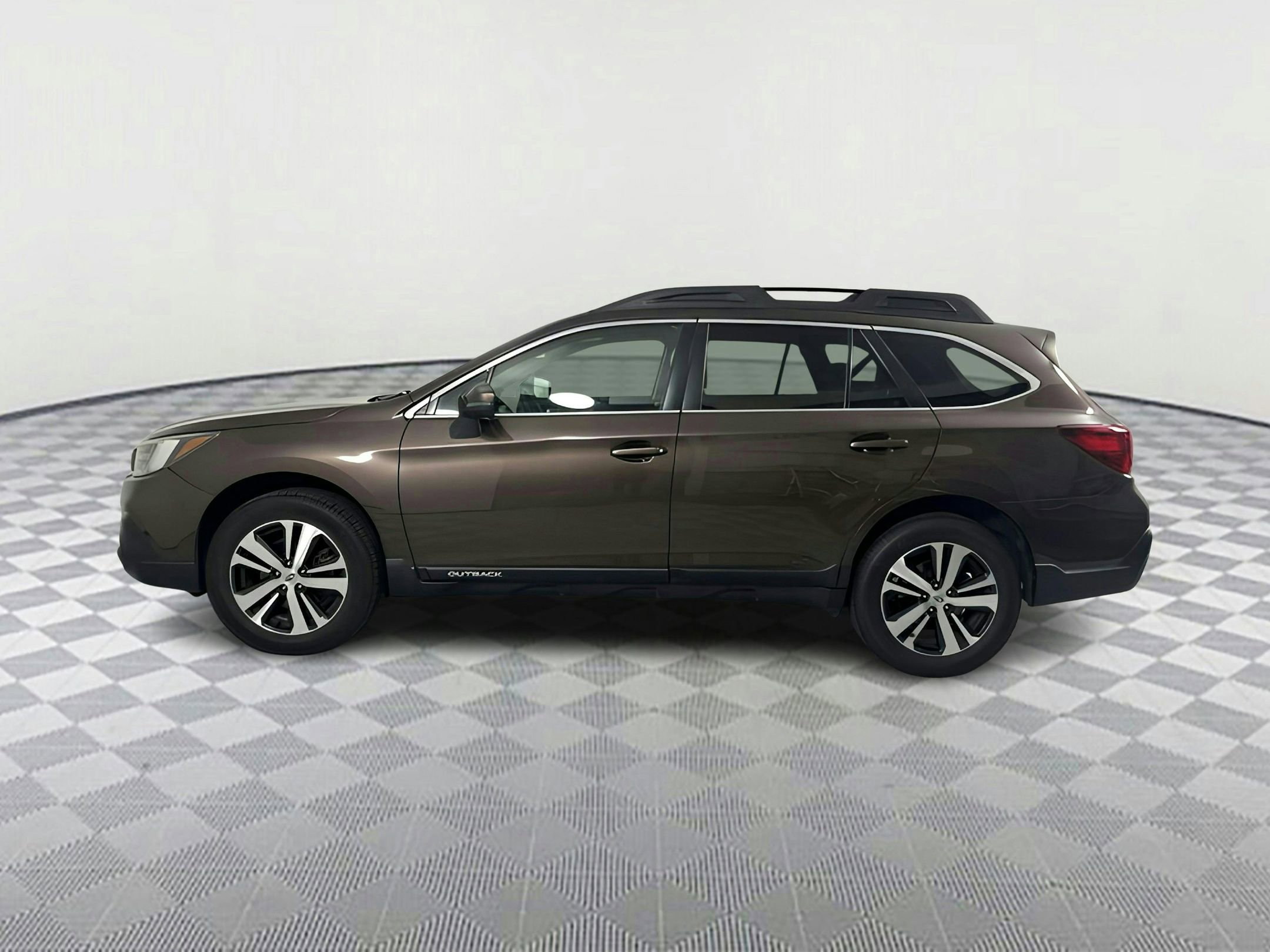 Used 2019 Subaru Outback Limited with VIN 4S4BSANC1K3371564 for sale in Greenville, TX