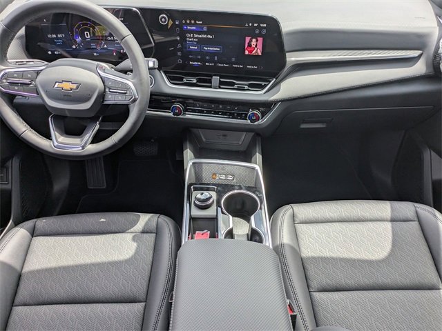 2026 Chevrolet Equinox LT photo 16
