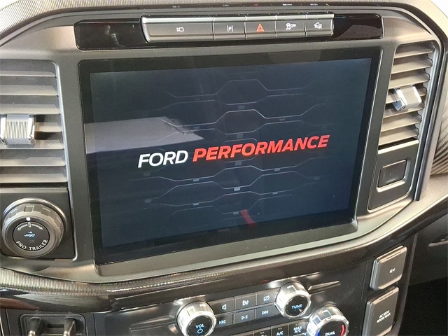 2023 Ford F-150 Raptor photo 16