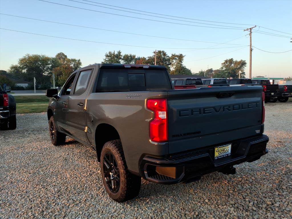 2026 Chevrolet Silverado 1500 LT Trail Boss photo 3