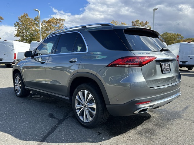 2022 Mercedes Benz GLE 350 4MATIC photo 3