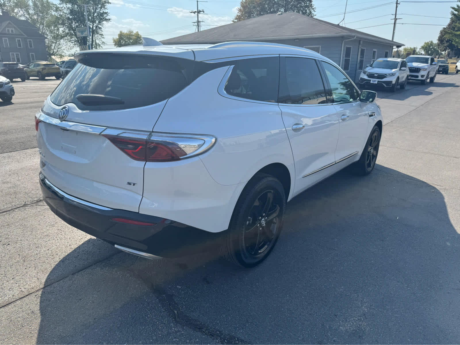 2024 Buick Enclave Essence photo 4