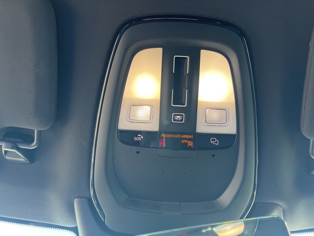 2024 Volvo XC90 Ultimate photo 16