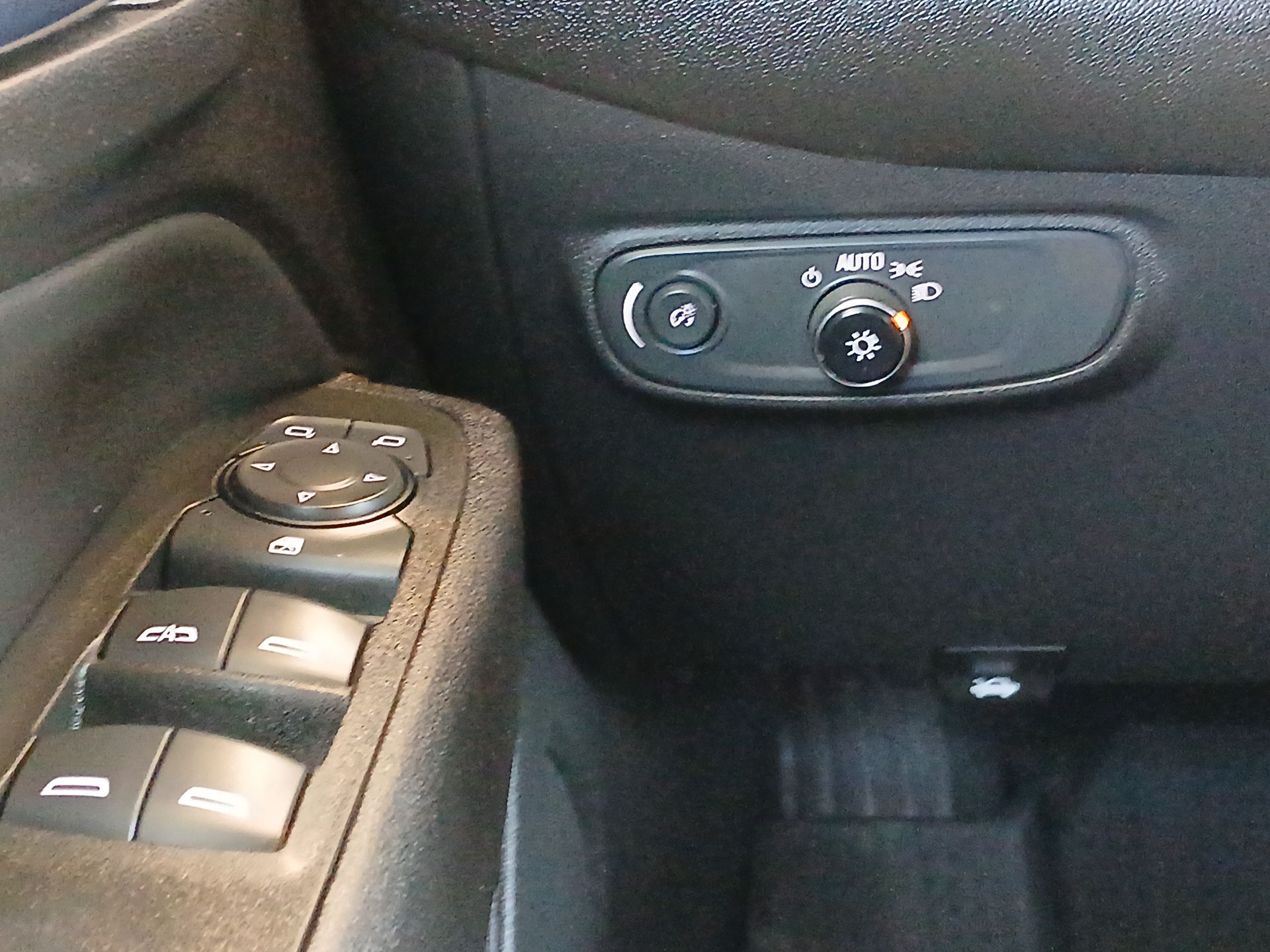 2022 Chevrolet Equinox LT photo 18