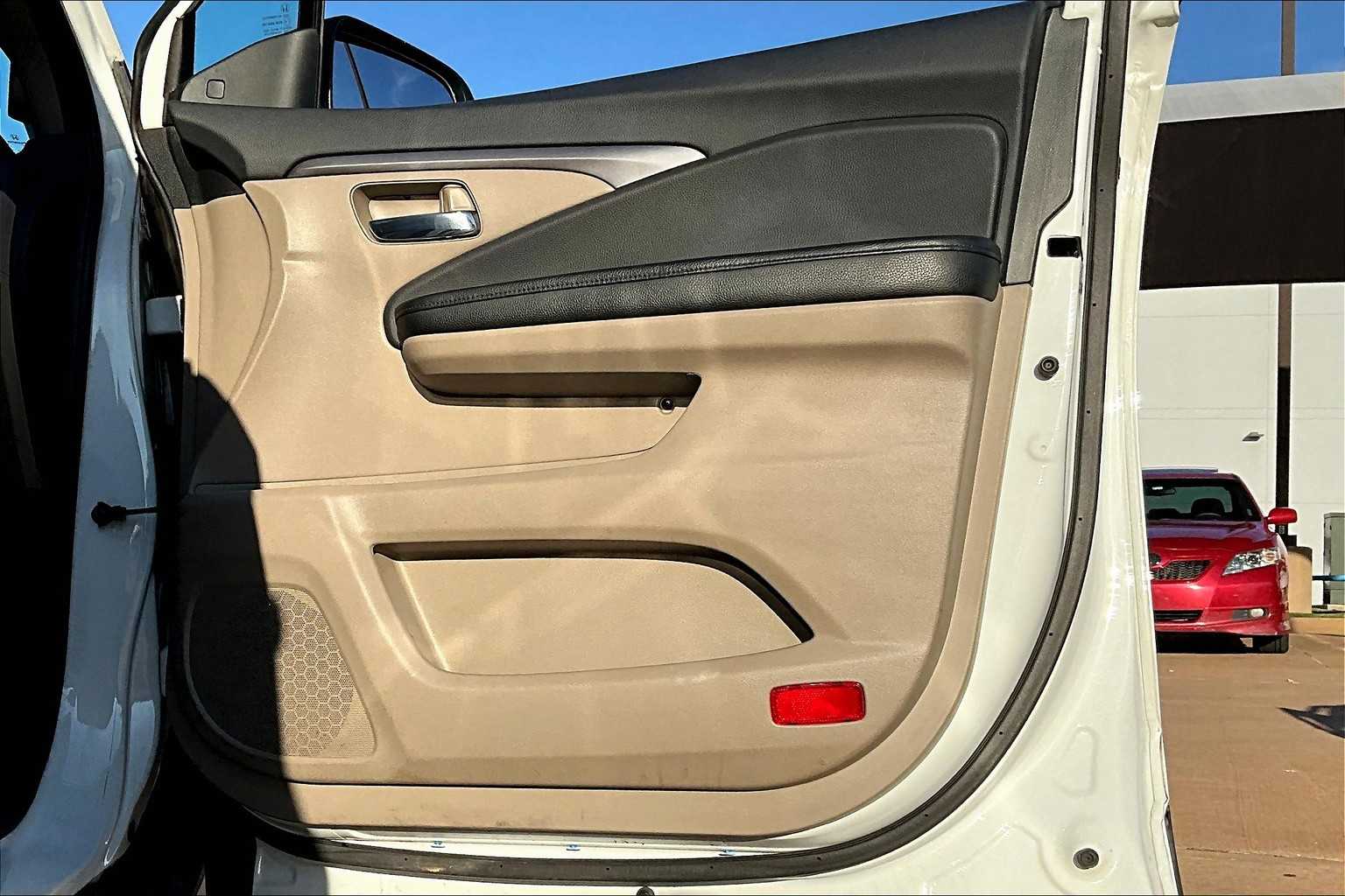 2020 Honda Pilot EX photo 20