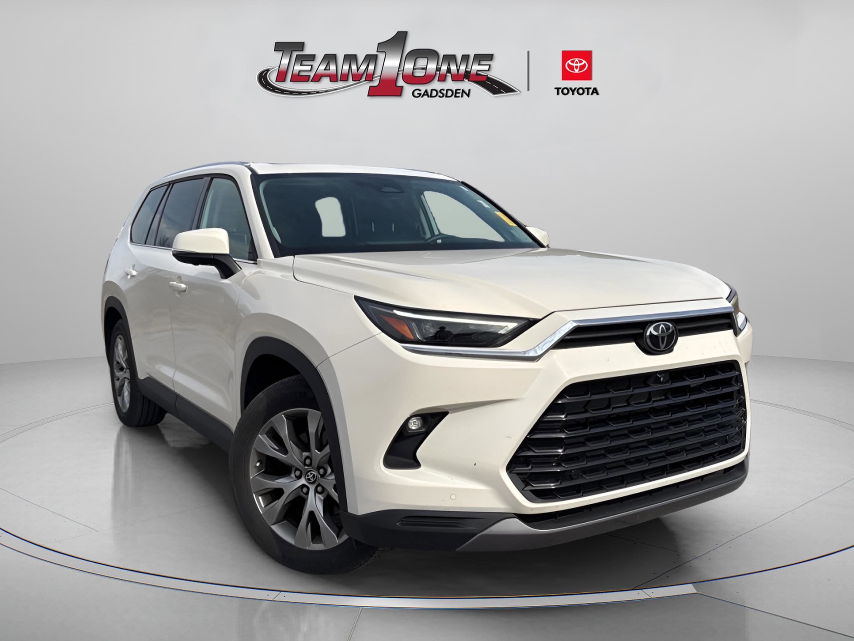 2024 Toyota Grand Highlander Limited's photo