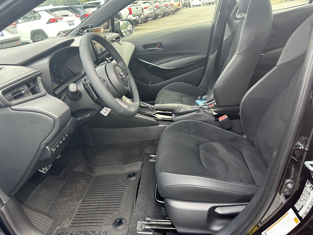 2025 Toyota Corolla GR Premium photo 12