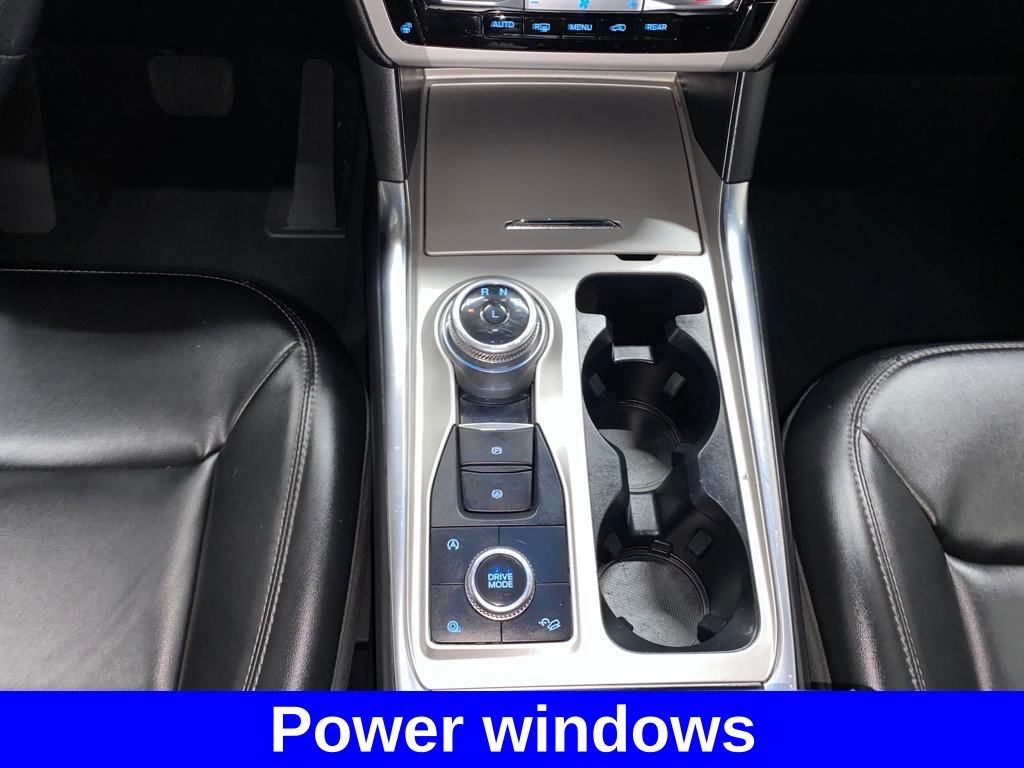 2022 Ford Explorer XLT photo 12