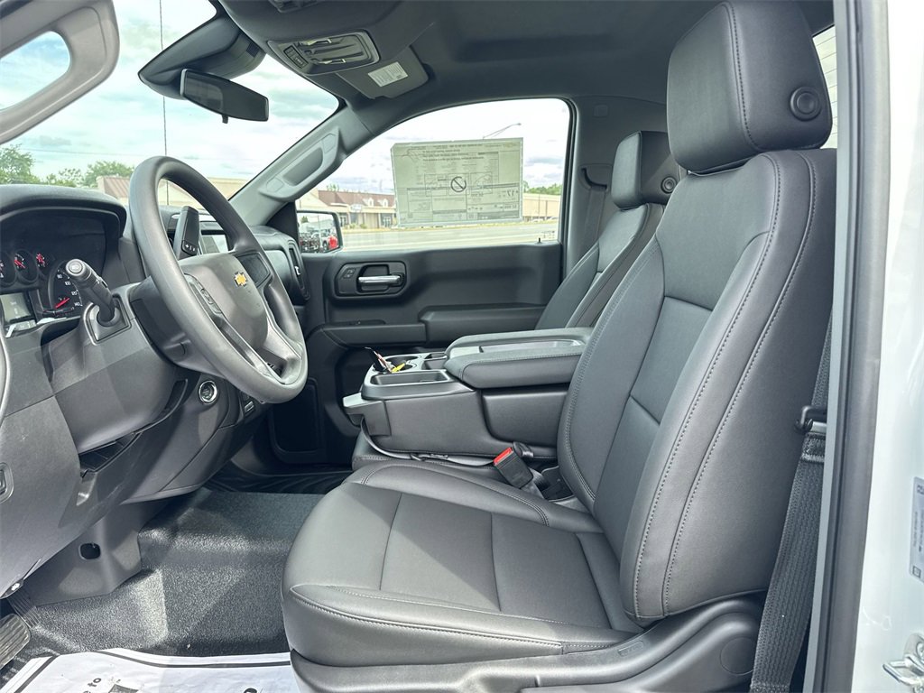 2026 Chevrolet Silverado 1500 photo 17