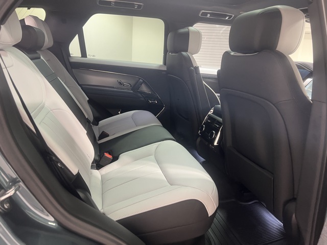 2025 Land Rover Range Rover Sport SE photo 26