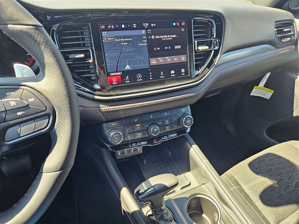 2025 Dodge Durango R/T photo 19