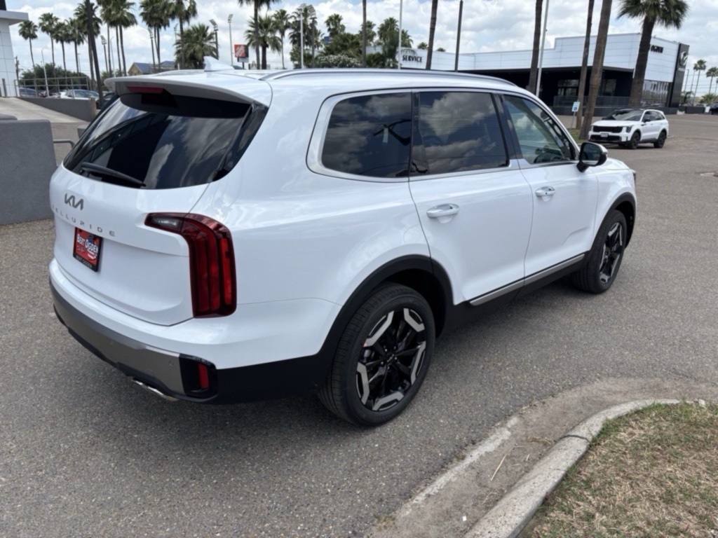 2025 Kia Telluride S photo 4