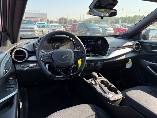 2026 Chevrolet Trax photo 13