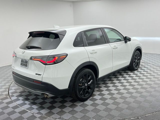 2024 Honda HR-V Sport photo 3