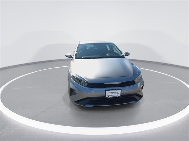2022 Kia Forte LXS photo 3