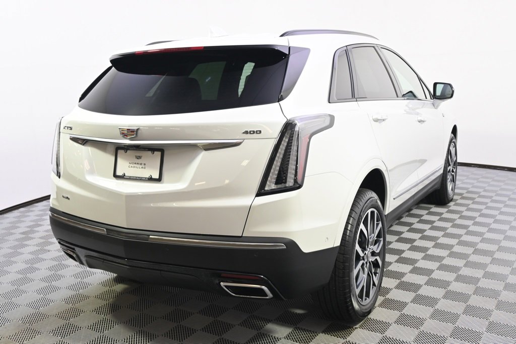 2025 Cadillac XT5 Sport photo 6