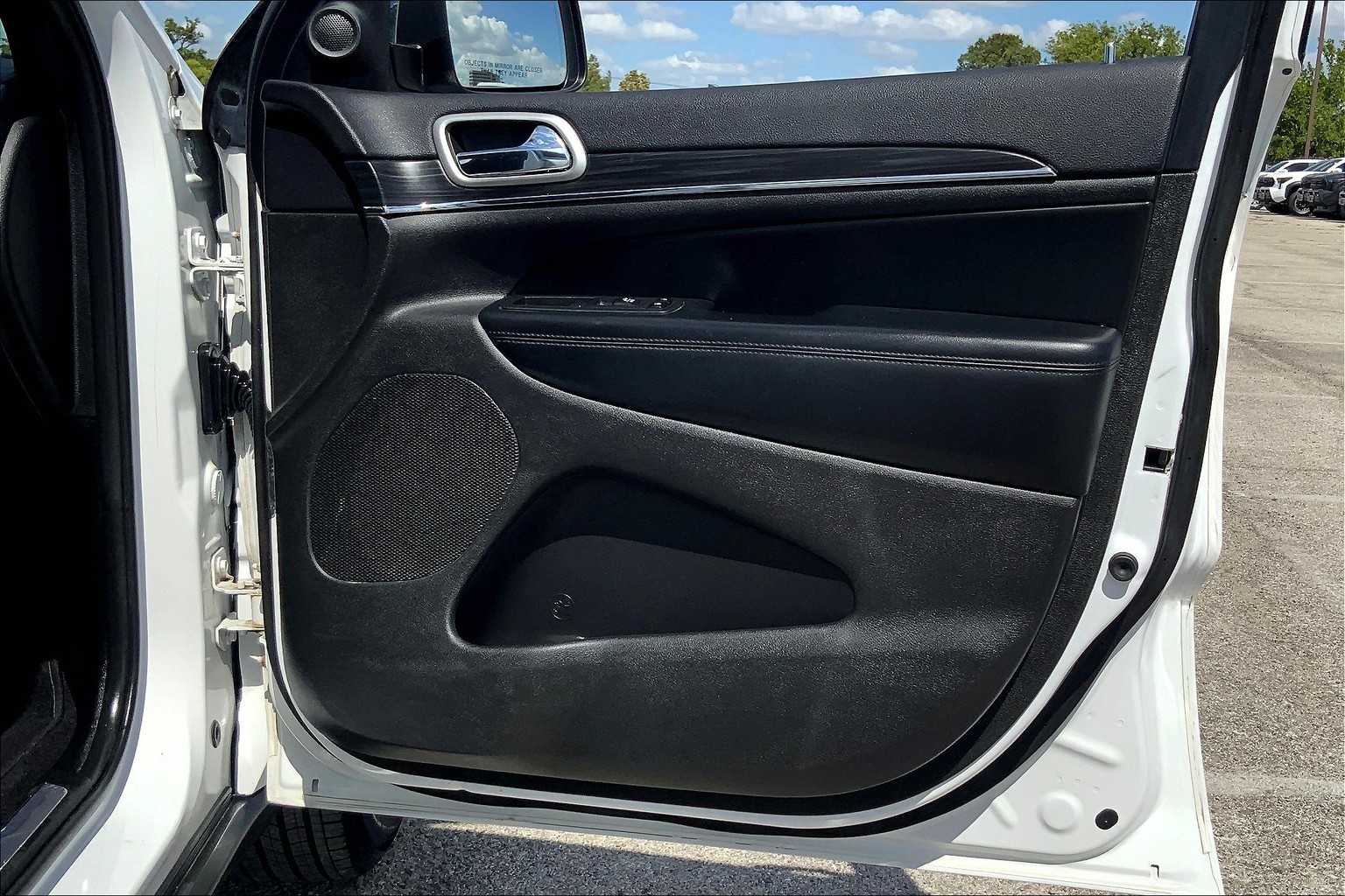 2020 Jeep Grand Cherokee Limited photo 19