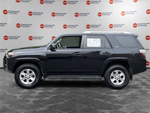 2018 Toyota 4Runner SR5 photo 2