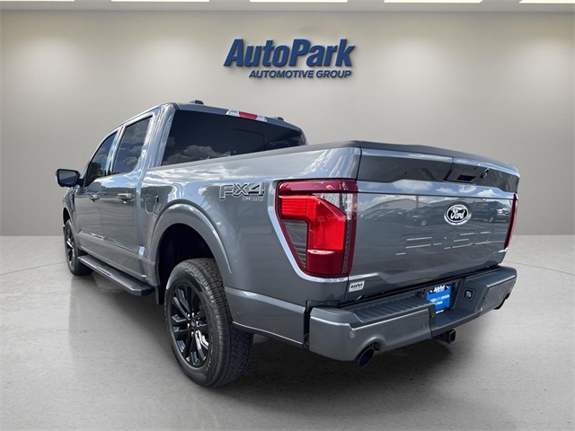 2025 Ford F-150 XLT photo 3