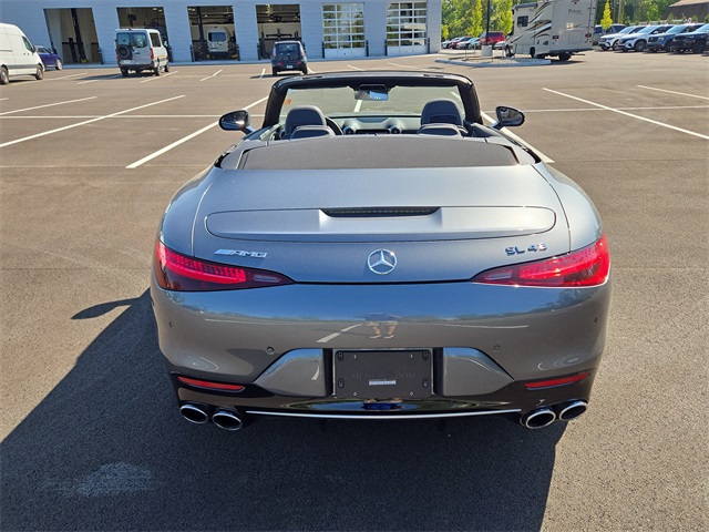 2023 Mercedes Benz SL AMG 43 photo 4