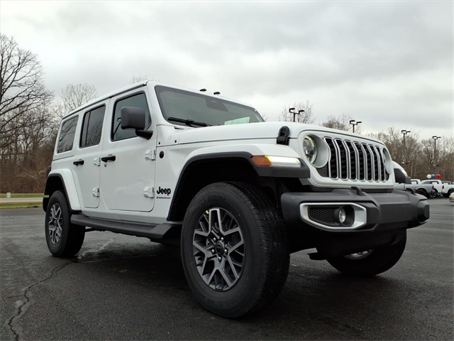 2026 Jeep Wrangler 4-Door Sahara's photo