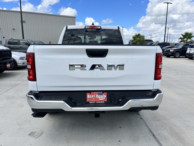 2025 Ram 1500 Tradesman photo 6