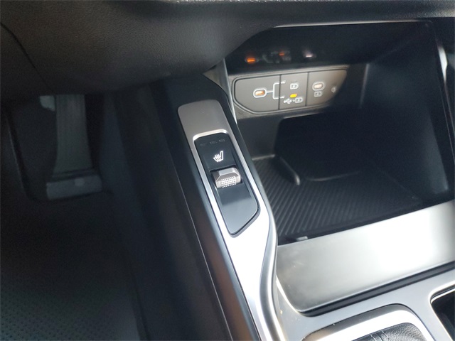 2025 Kia Sorento S photo 22